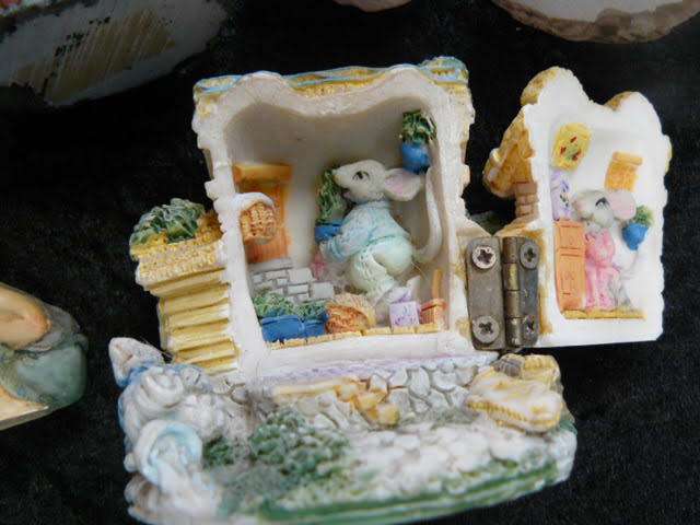 COLLECTION OF X 6 RESIN ORNAMENTS cute for fairy garden