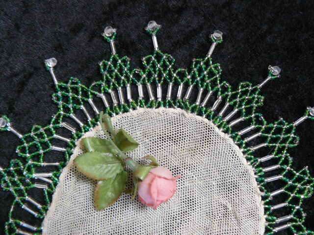 VINTAGE BEADDJUG COVER WITH NET 22 CM
