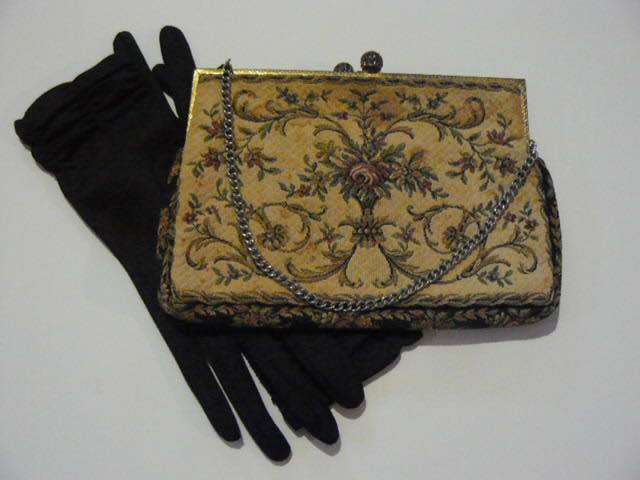 PETIT POINT VINTAGE TAPESTRIE BAG STUNNING WITH BLACK GLOVES