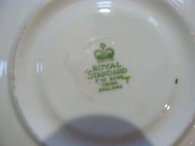 PORCELAIN PLATE ROYAL STANDARD14 CM