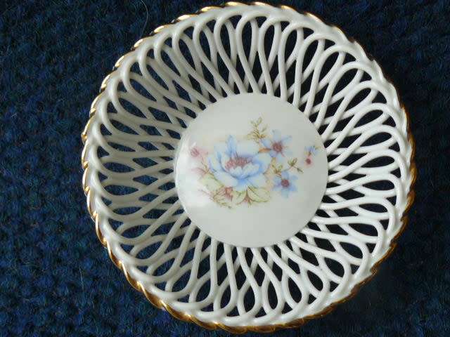 MOST STUNNING PORCELAIN DISH WITH GOLD RIM