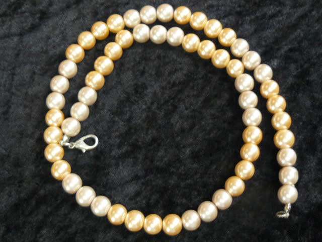 FOUX 2 TONED PEARL FASHION CHAIN WITH SHELL 57 CM