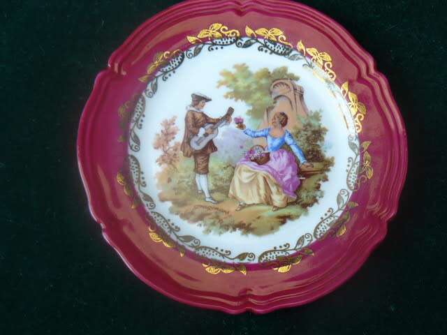 LIMOGES PORCEAIN PLATE