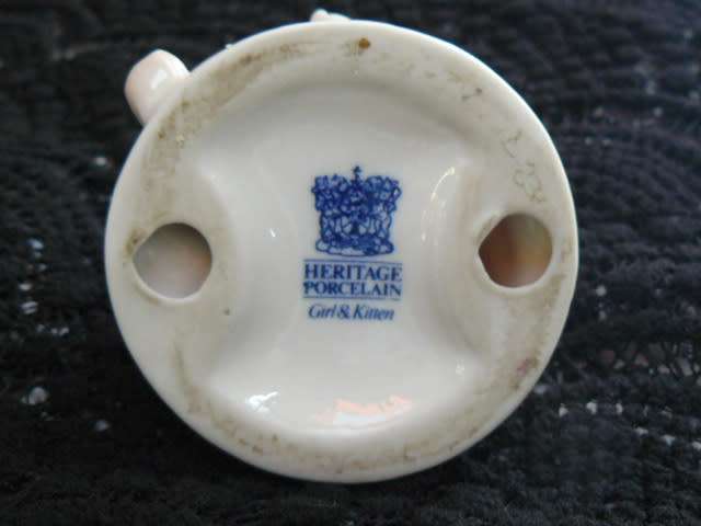 HERITAGE PORCELAIN ORNAMENT