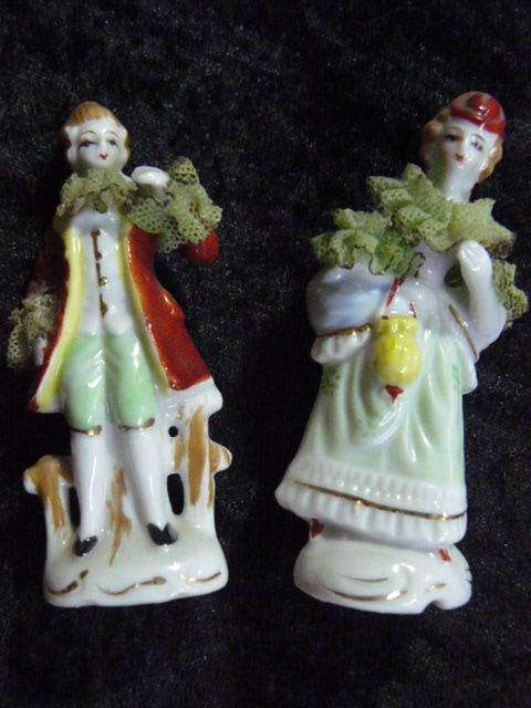 FINE PORCELAIN FIGURINES