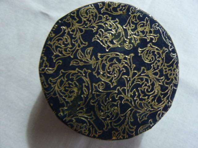 TRINKET BOX PAPPER MASHE? WITH RED MATERIAL INNER
