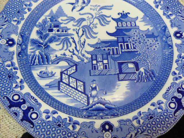 WILLOW BURLEIGH WARE ENGLAND PORCELAIN PLATE 24 CM