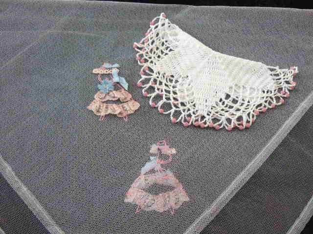 LOVELY FOOD NET COVER AND 1 X VINTAGE COTTON HAND CROCHETED JUG COVER WITHH BEADS
