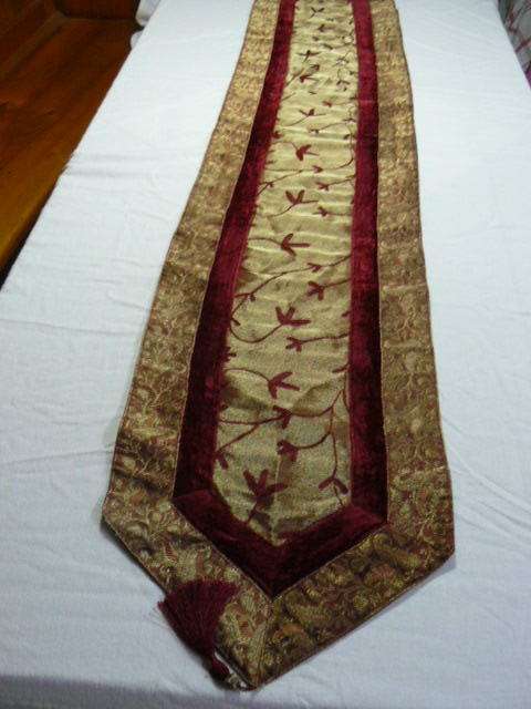 LONG 2 METER INDIAN TABLE RUNNER REDUCED !!!!!!!!!