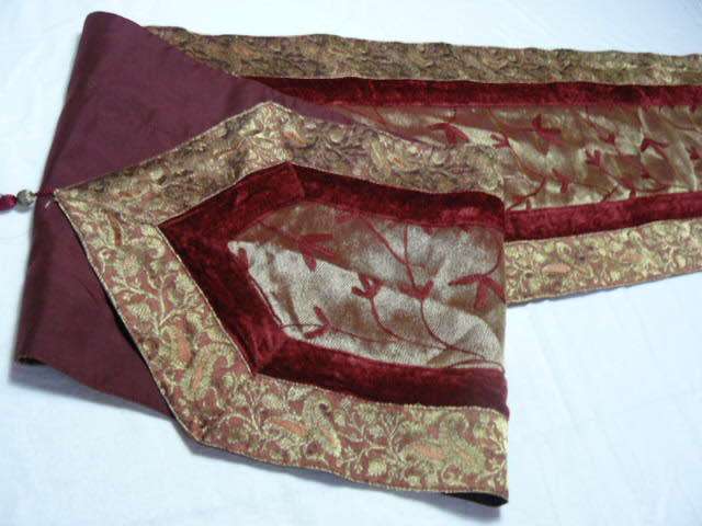 LONG 2 METER INDIAN TABLE RUNNER REDUCED !!!!!!!!!