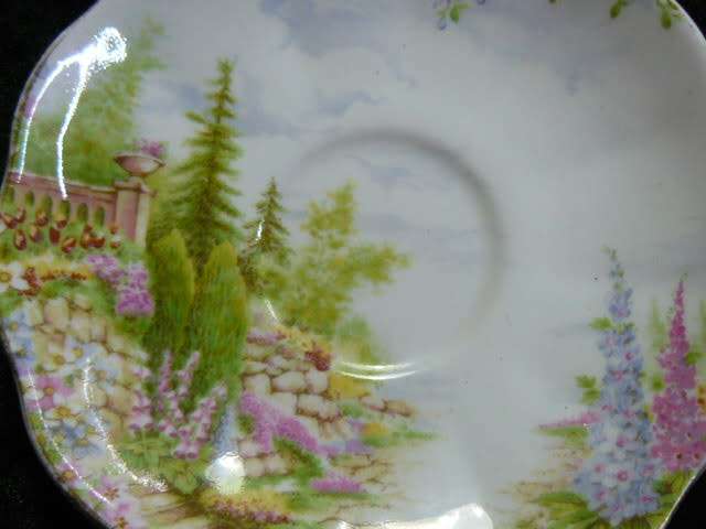 ROYAL ALBERT SOUCER 12 CM NO DAMAGE