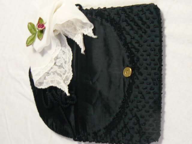VINTAGE BEADED CLUTCH BAG AND HANKIE