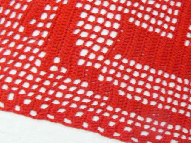 VINTAGE TRAY CLOTH WITH EXTRAS