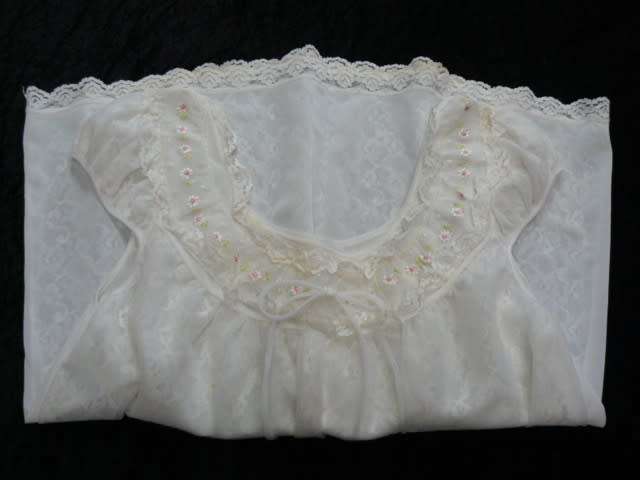 VINTAGE BED JACKET WITH LACE  AND VINTAGE HANKIE S