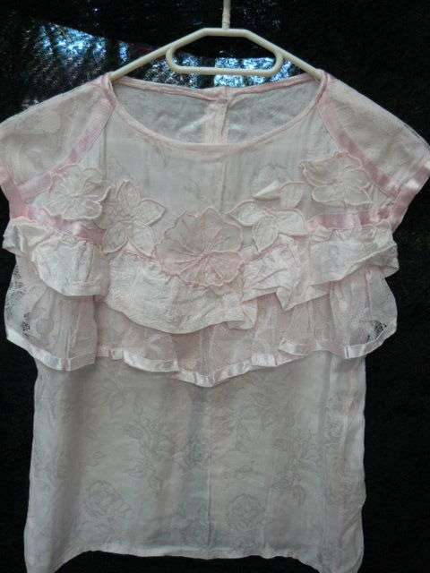 VINTAGE LADIES PINK TOP STUNNING