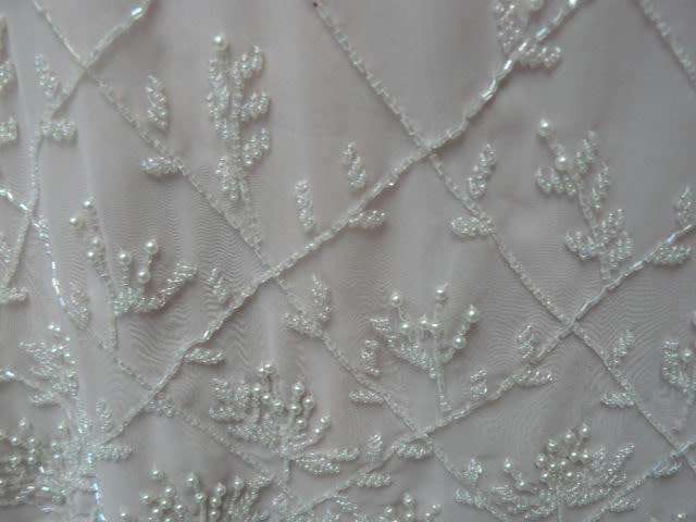 VINTAGE LADIES TOP VERY PPRETTY