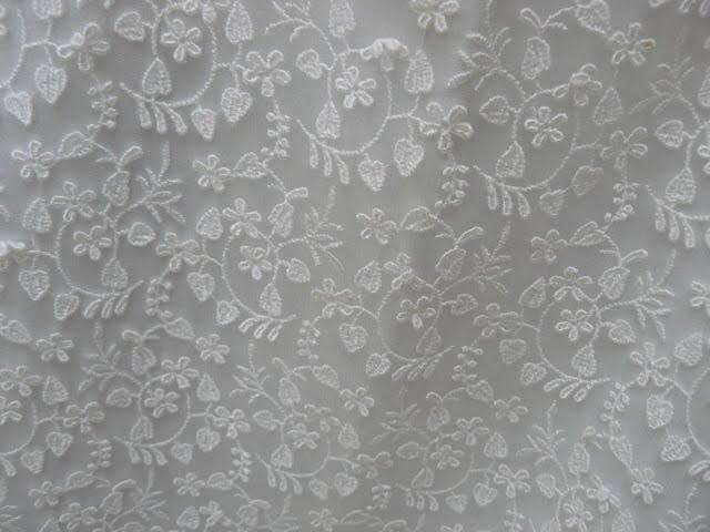 WHITE SATIN TOP WITH LACE