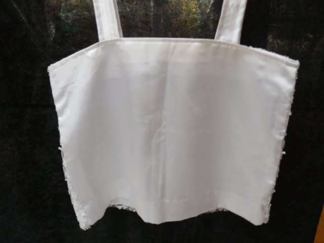 WHITE SATIN TOP WITH LACE