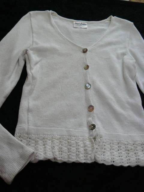VINTAGE COTTON TOP WITH HAND CHROCHETED BOTTOM