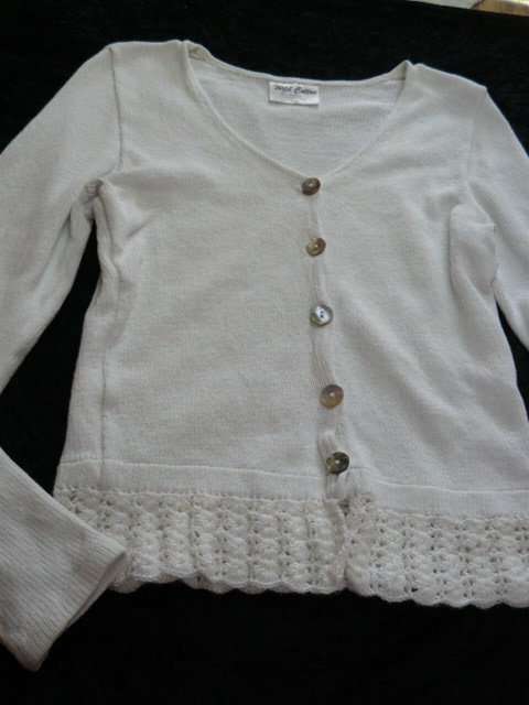 VINTAGE COTTON TOP WITH HAND CHROCHETED BOTTOM