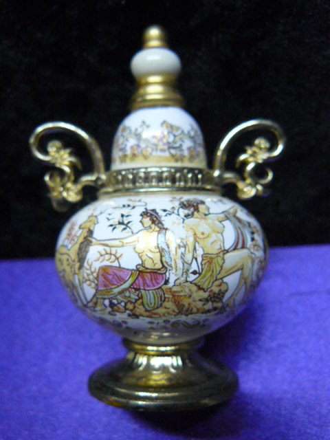 PERFUME BOTTLE REFILLABLE PORCELAIN