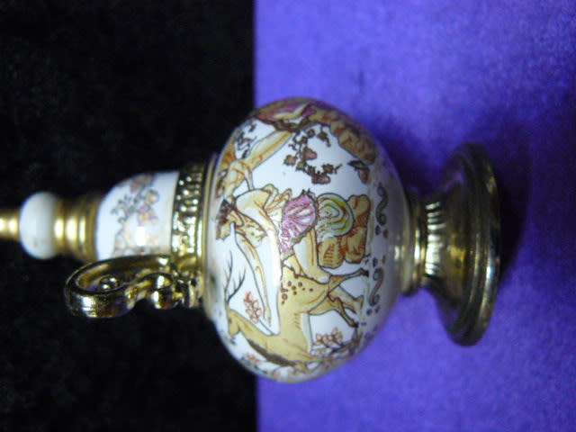 PERFUME BOTTLE REFILLABLE PORCELAIN