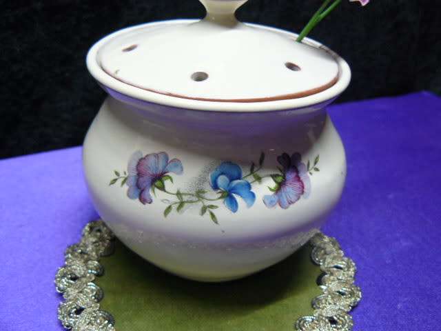CERAMIC POT PORIE HOLDER