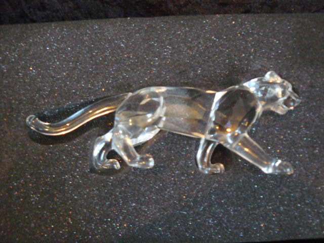 SWAROVSKI LEOPARD / CHEETA RETIRED IN BOX 2OO4 DESIGNED BY MICHAEL STAMEY MINT CONDITION