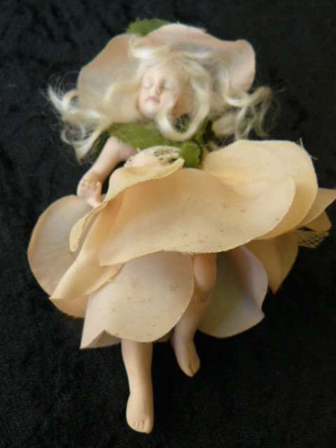 DOLL PORCELAIN HANDMADE MOVABLE LIMBS FLOWER BABY NO DAMAGE