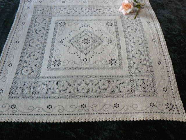 TABLE CLOTH COTTON WITH PATTERN