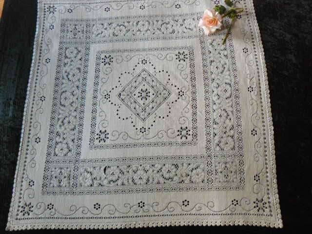 TABLE CLOTH COTTON WITH PATTERN