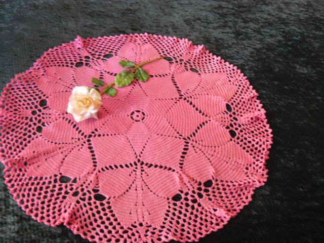 TABLE CLOTH VINTAGE  HAND CROCHETED PINK COTTON 65 CM
