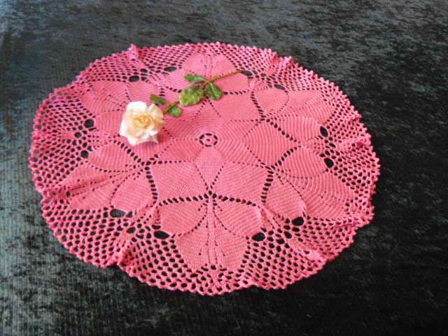 TABLE CLOTH VINTAGE  HAND CROCHETED PINK COTTON 65 CM