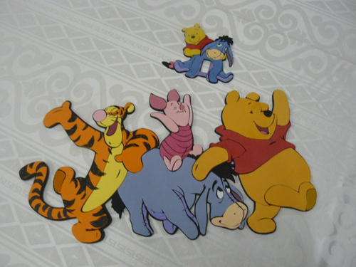 WHINNEY THE POOH AND FRIENDS WALL HANGING WITH LIGHT SWITCH COVER