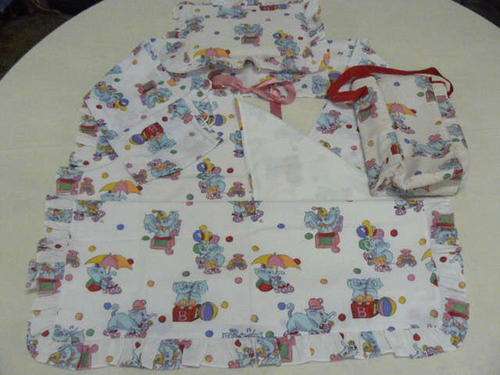 DUVET COVER COT SET. PLEASE HAVE A LOOK !!!!!@@@@@!!!!!