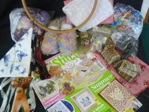 LOVELY MIXED LOT TO HAVE FUN WITH, PLEASE HAVE A LOOK !!!!!@@@@@!!!!!