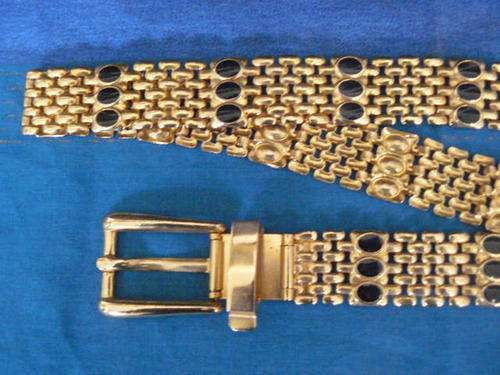 GOOLD COLOURED BELT WITH BLACK STONES SMALL