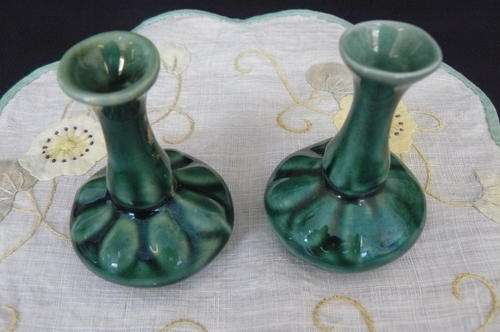 PAIR OF CERAMIC VASES AND CLOTH