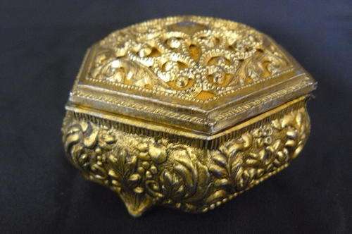 METAL TRINKET BOX