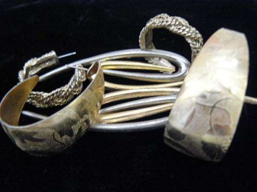 3 X PAIRS EARRINGS