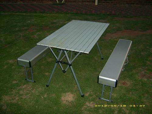 Camp Master Camping table & Bench set