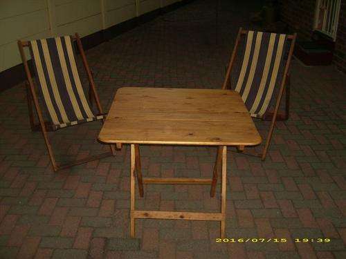 Meranti Beach Chairs & Picnic table