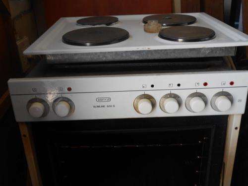 Defy Slimline 600 S Undercounter Oven & Hob