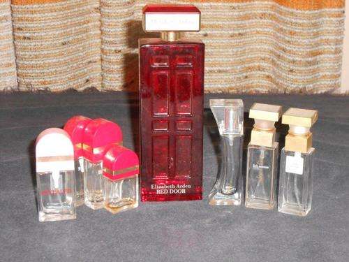 LOT OF ELIZABETH ARDEN PERFUME BOTTLES