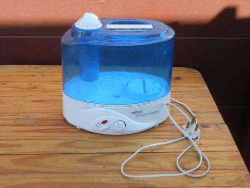 SALTON ULTRASONIC HIMIDIFIER