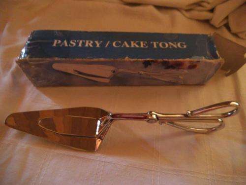 SILVER PASTRY / CAKE TONG