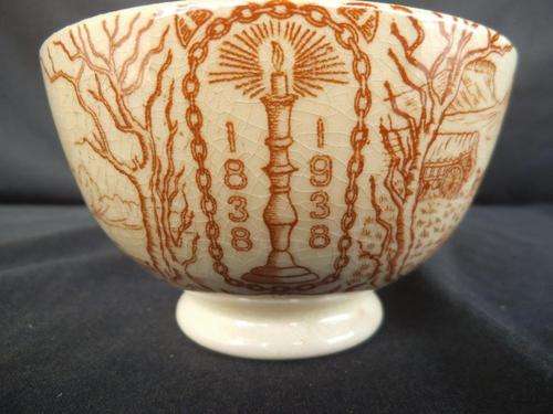 1838 - 1938 VOORTREKKER MONUMENT COMMEMORATIVE BOWL FROM DIENS UNIEWINKELS PRETORIA