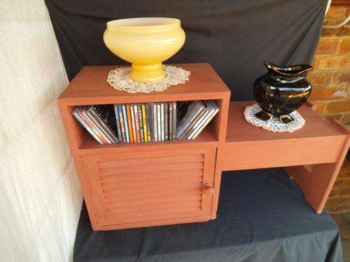 MOST UNUSUAL RED TAFETTA DISPLAY STAND