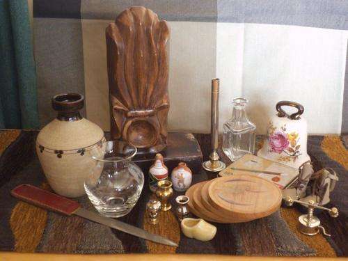 MIXED LOT VINTAGE COLLECTABLES