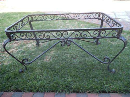 ANTIQUE FILIGREE WROUGHT IRON COFFEE TABLE